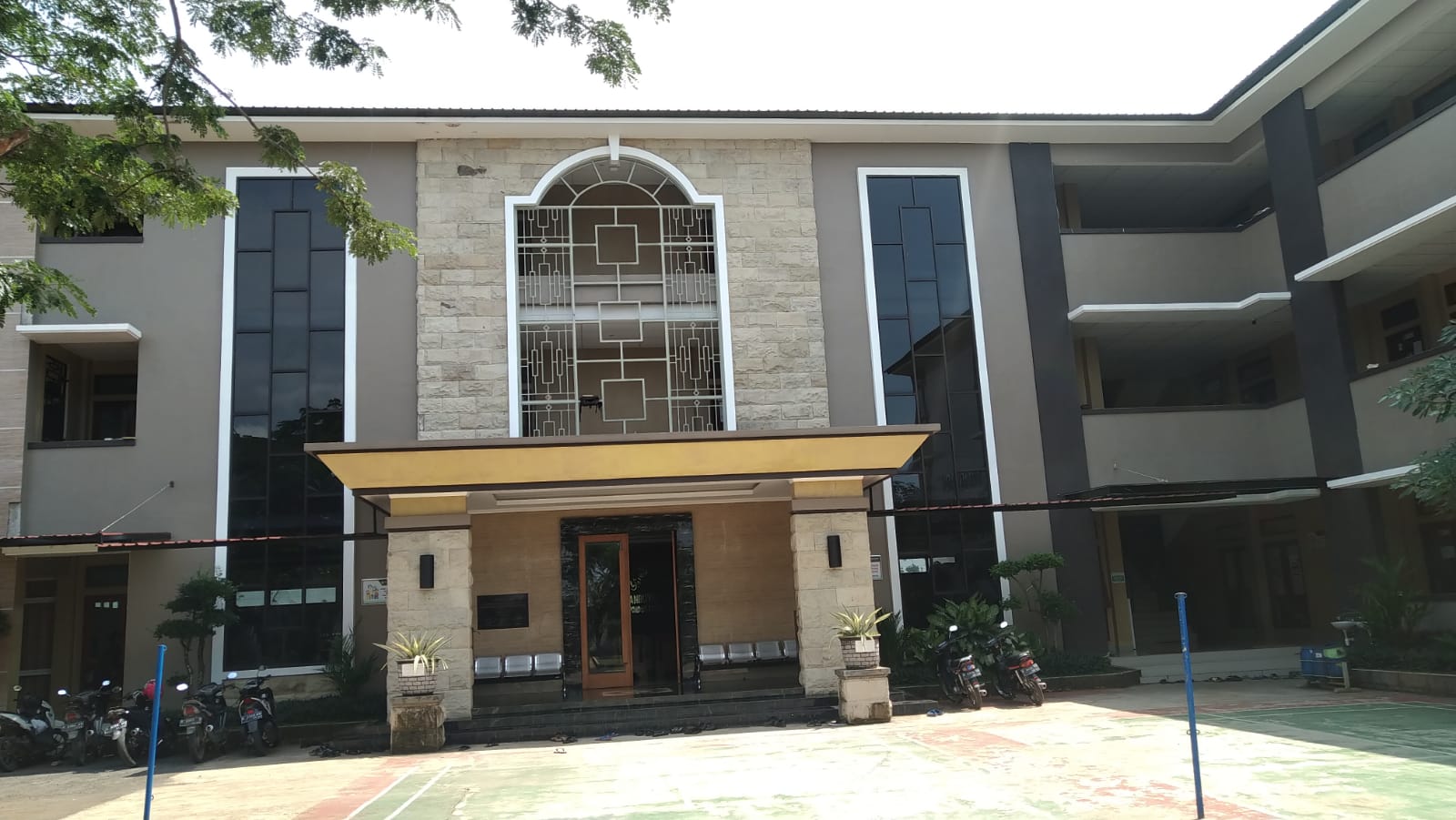 Yanbu’ul Qur’an Boarding School 1 Pati